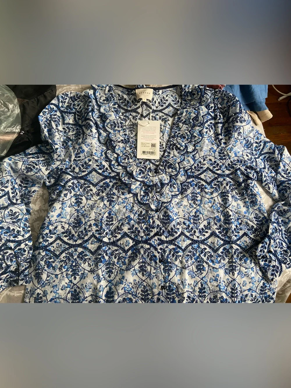Sézane Oceana Blue and White Floral Ruffle Blouse Brand New!!! - Picture 3 of 7